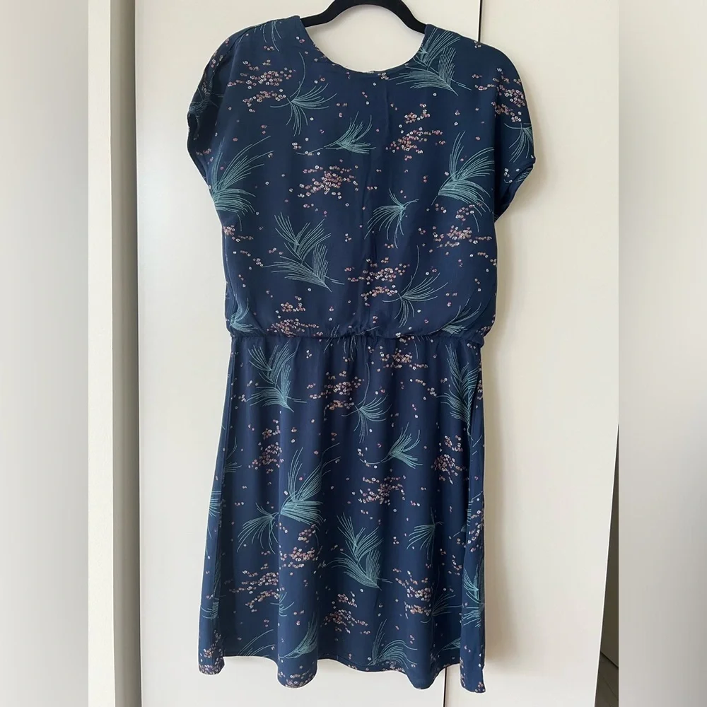 Patterned Mini-Dress - Picture 2 of 3